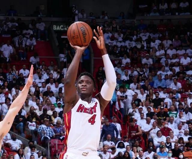 腾讯体育直播-这个奥迪靠谱！单场四抢断奥拉迪波成热火幕后英雄